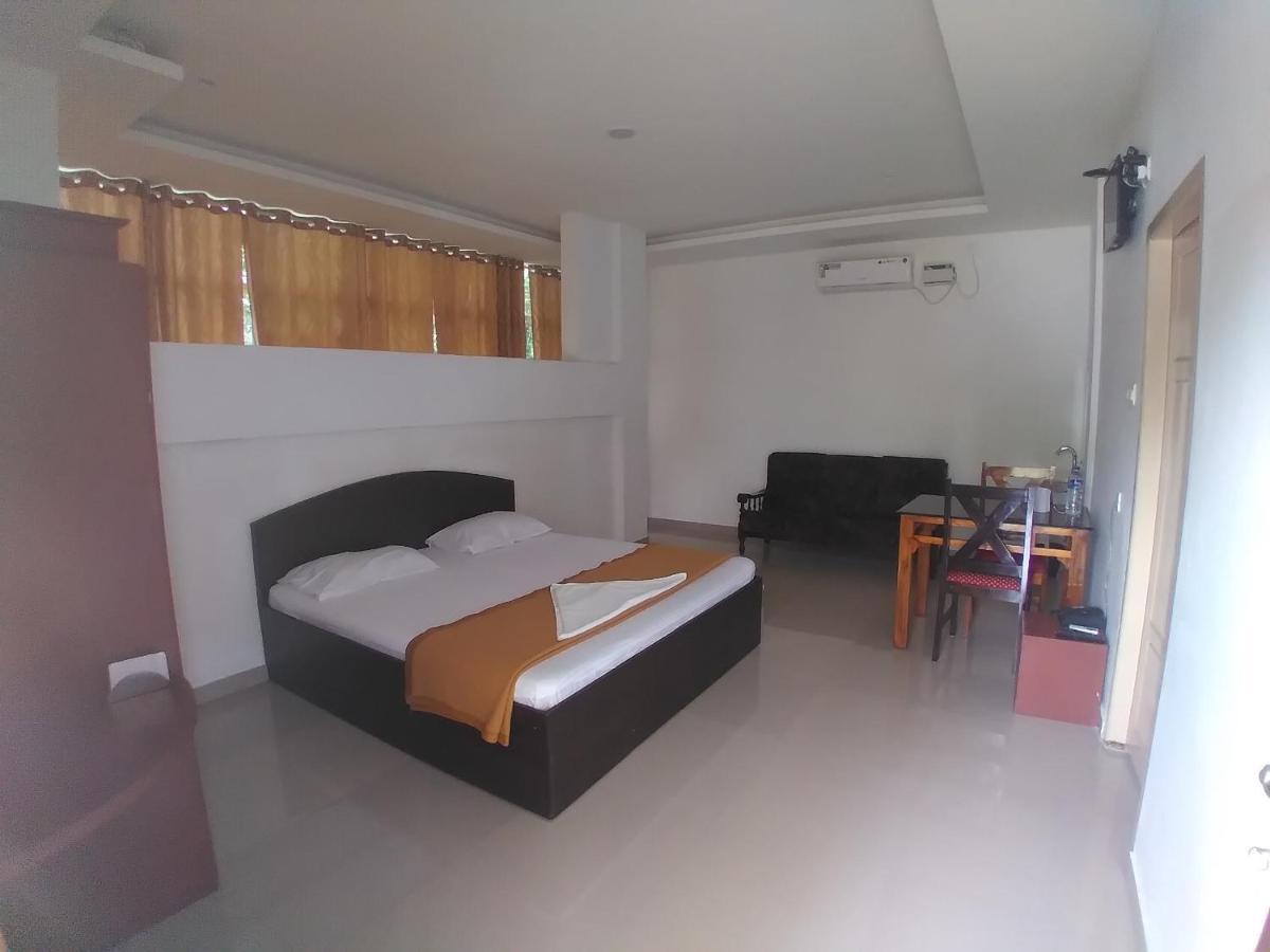 Thabasiya Resorts Kuzhittura Екстериор снимка